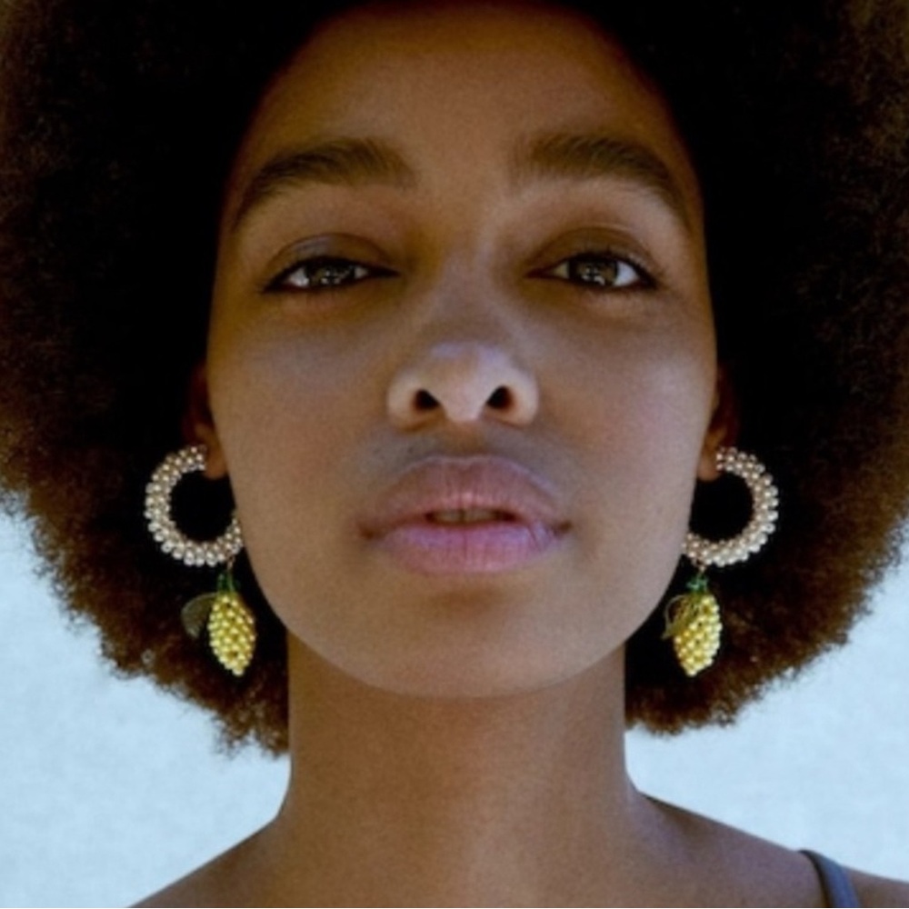 Elegant Pearl and Lemon Hoop Earrings